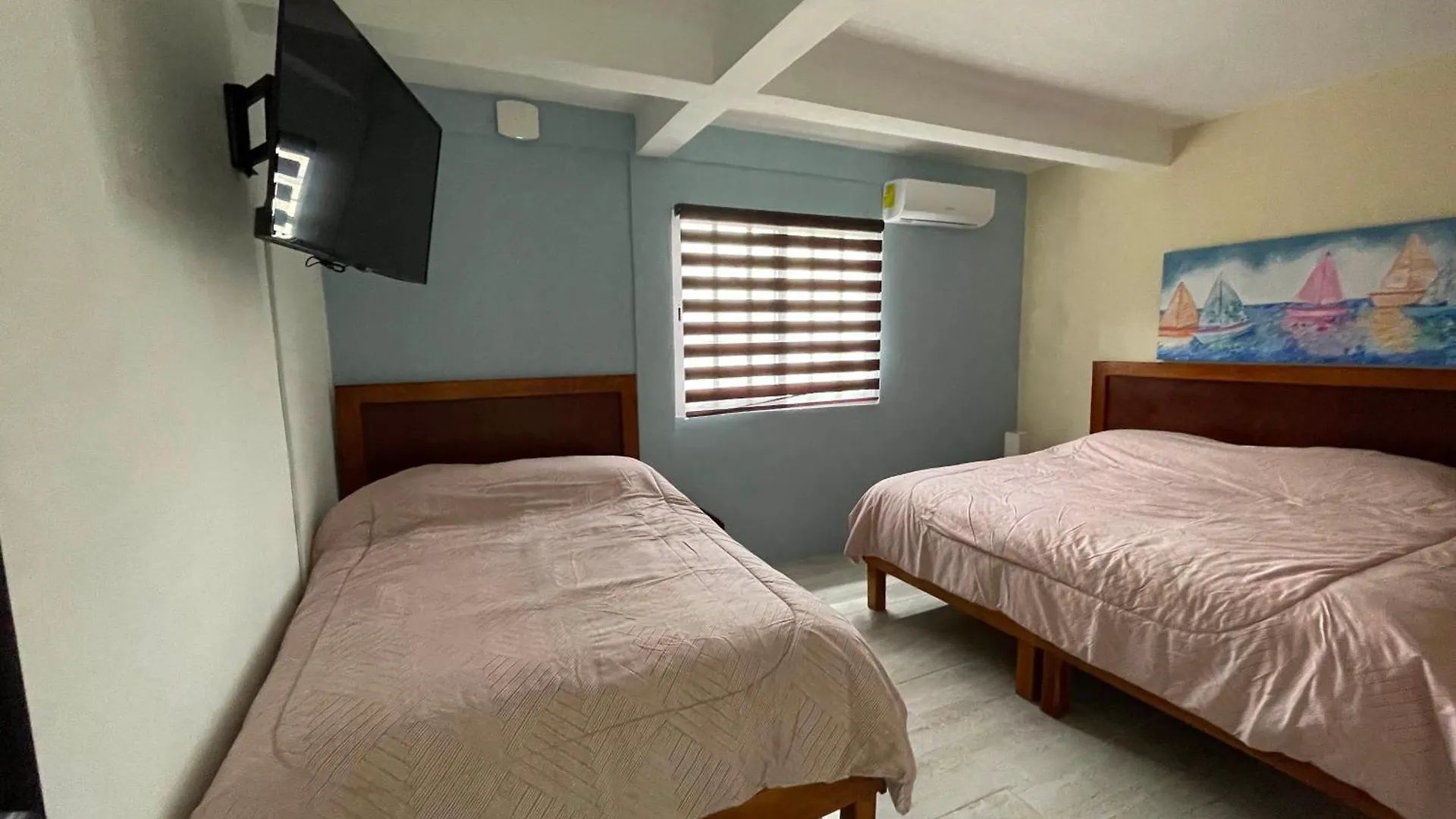 Casona Suites Cozumel Guest house